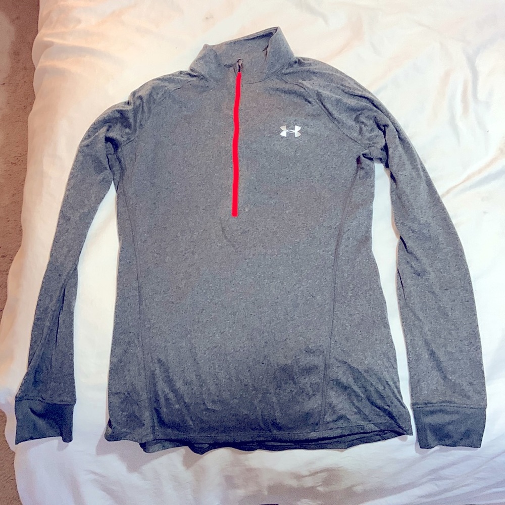 Under Armor, NWOT Long Sleeve Dark Gray Pull Over.